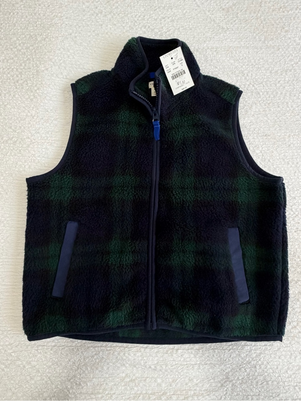 NWT Crewcuts J.Crew Kids Sherpa Fleece Vest Black Watch Plaid Small 6/7